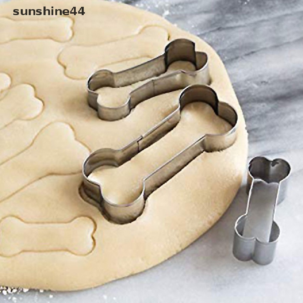 Sunshine 1pc Cetakan Cutter Bentuk Tulang Anjing 3D Untuk Kue / Biskuit