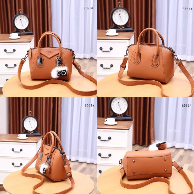 Tas Selempang #8561 RA New Arrival  ♥
Givenchy Antigona Bonus Eyewear restock