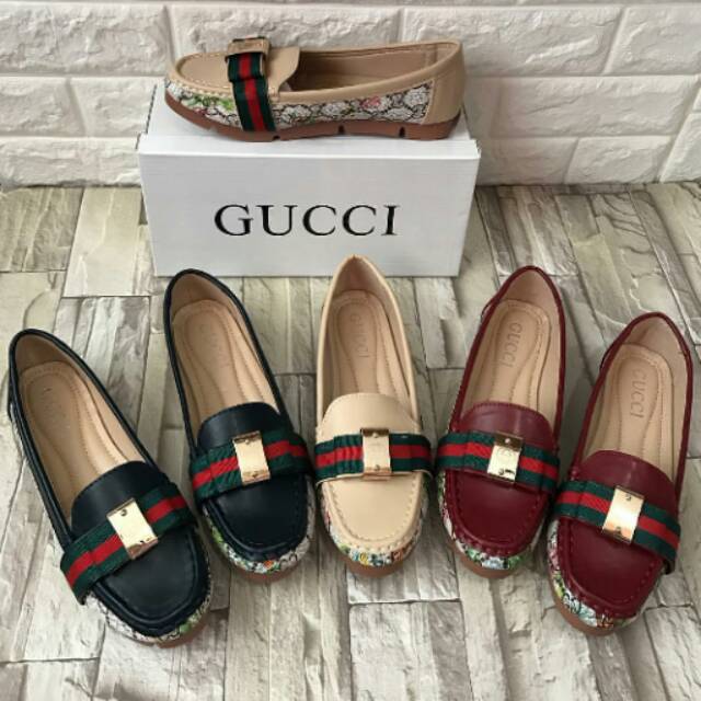 SEPATU WANITA GUCCI SLIP ON IMPORT