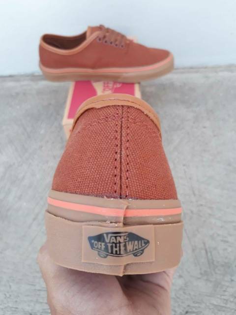 SEPATU PREMIUM BNIB  MADE IN CHINA  WAFFLE DT VANS AUTHENTIC BROWN/GUM