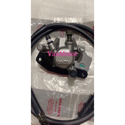 KALIPER CAKRAM DEPAN PALA BABI BEAT NEW Fi ESP STREET CBR TECHNO SET MASTER REM SELANG HONDA KVB ORI NISSIN  1pc kaliper 1pc master rem 1pc selang