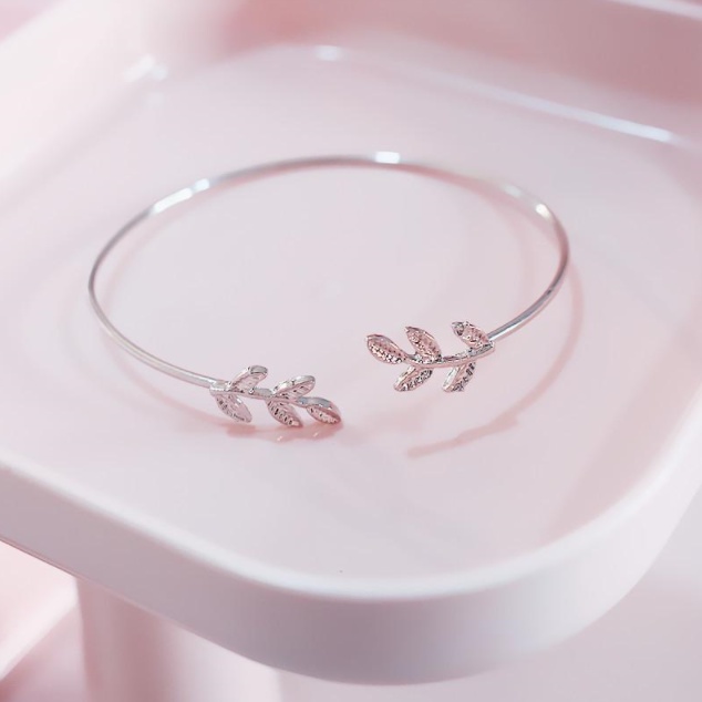 Gelang Daun Korea Wanita Bracelet Emas Silver Wanita Leaf Model-Silver