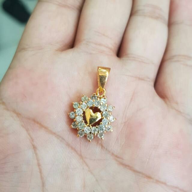 Buah kalung / liontin berlian banjar asli