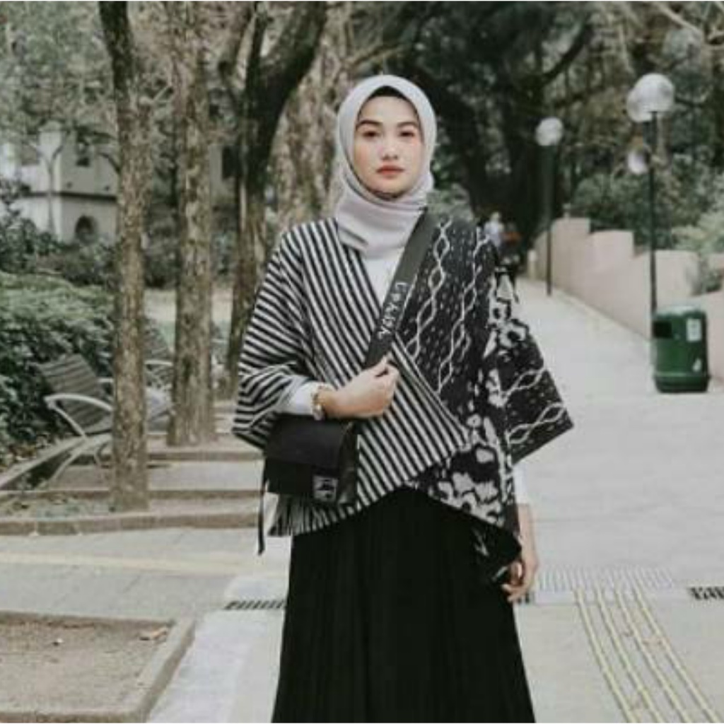 [READY] Outer Wanita, Cardigan Cewe, Busana Muslimah, Outer Muslimah, Cardigan Tenun, Outer Tenun Ethnic