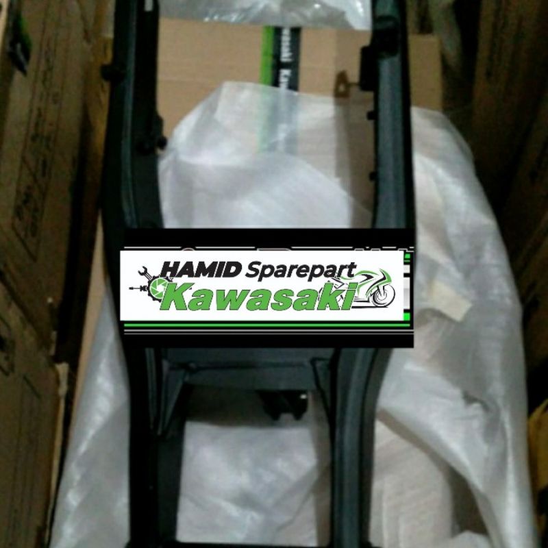 swing arem Arm ZX25R original kawasaki