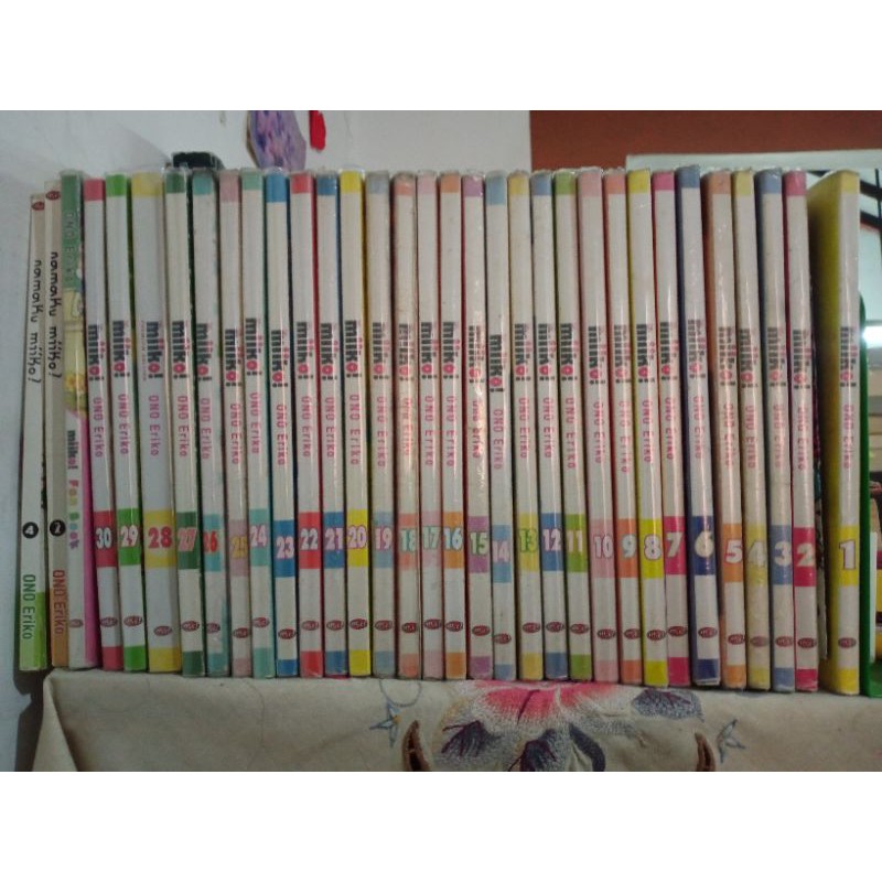 Komik hai miiko full set