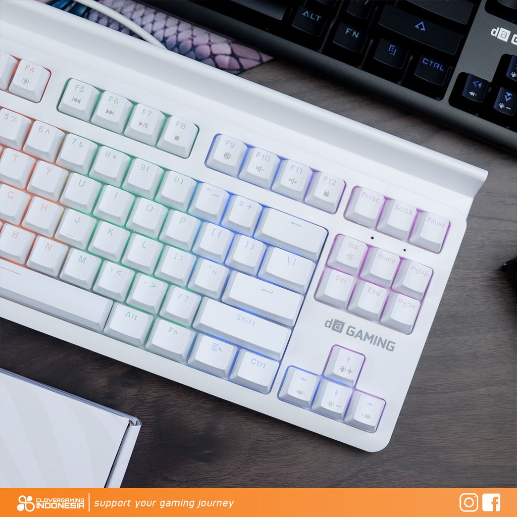 Digital Alliance Meca Fighter LED Rainbow - Mechanical Gaming Keyboard