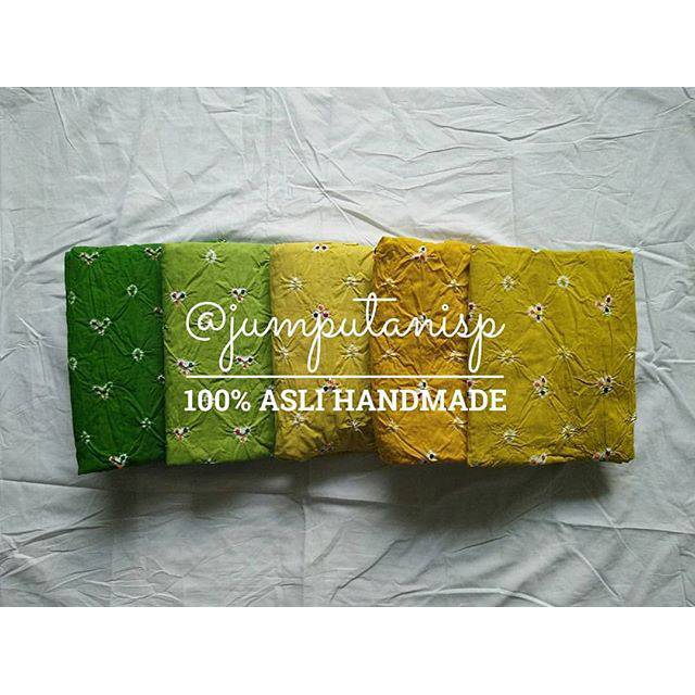 Kain Jumputan Motif Cengkehan