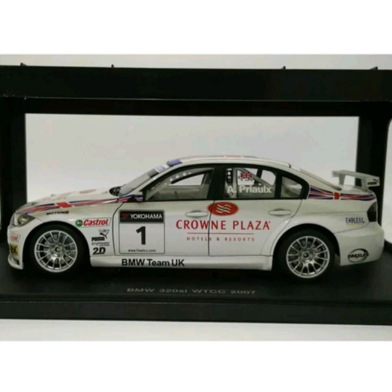 AutoArt 2007 BMW M3 320si WTCC A. Priaulx skala 1 18