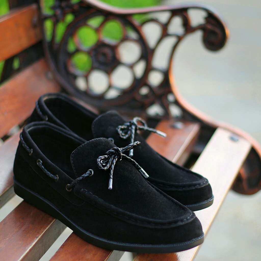 HF OZZY Sepatu Kasual Slip On Slop Pria Casual Kulit Sintetis Suede Hitam