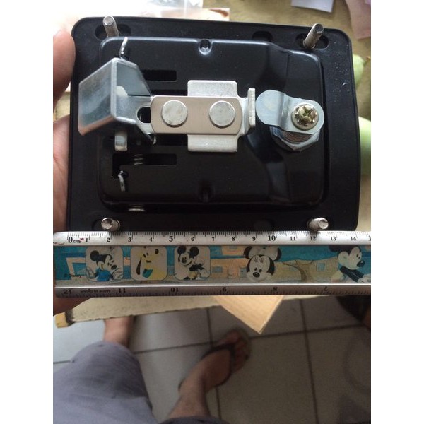 doorlock genset atau kunci pintu genset