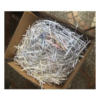 

Discount Kertas Serutan/ Cacahan/ Shredded Untuk Keperluan Packing - 3 Kg Juara