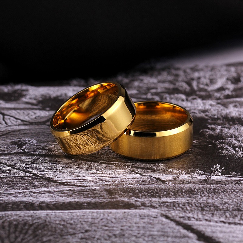 Cincin Pertunangan Dipoles Baja Titanium Keren Fashion Sederhana Untuk Pria dan Wanita