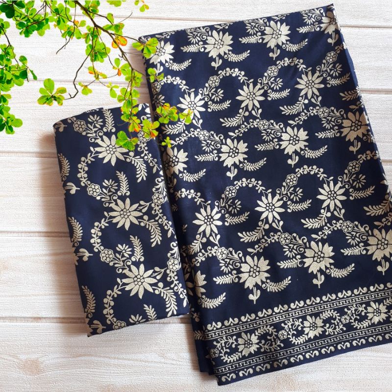 kain batik prada emas
