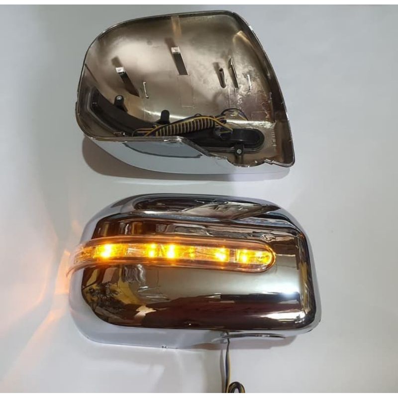 cover spion mobil Ayla / Agya + lampu