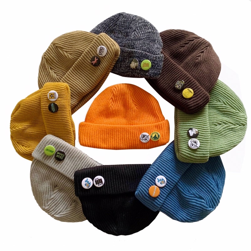 Beanie Hat Gratis 2 pin