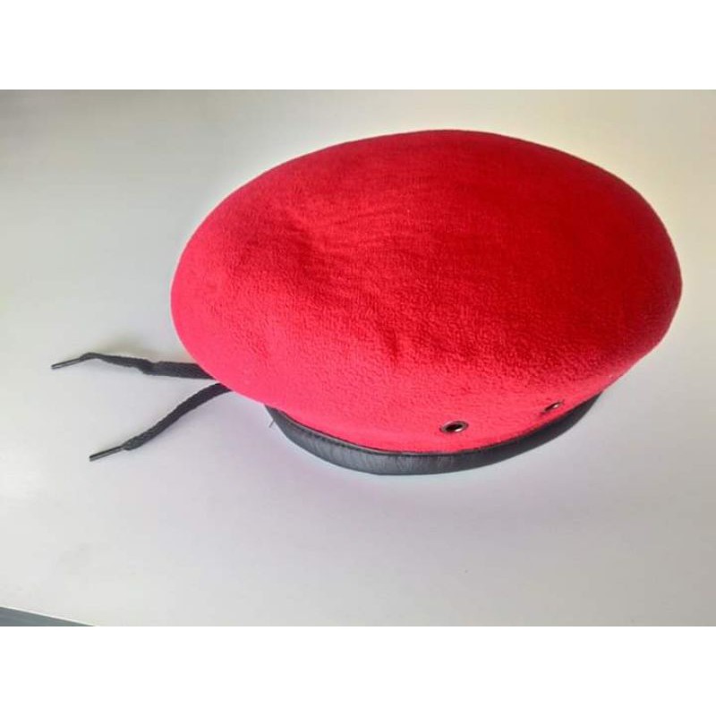 Topi Baret-baret merah-baret TNI