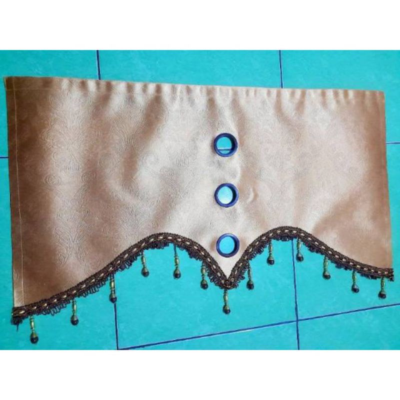 poni gorden  poni latar poni dalam