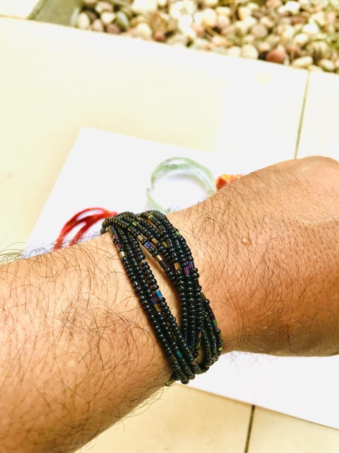 Gelang tangan wanita / gelang manik manik