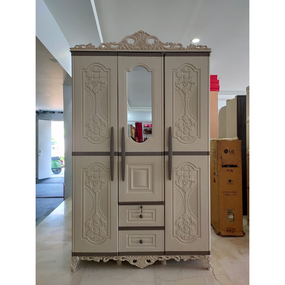 Lemari Olymplast 3 pintu Classic