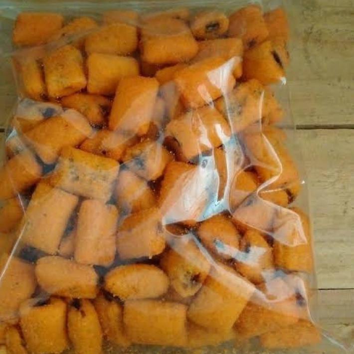 

Promo PILLOW KEJU PASTA COKLAT / SNACK BANTAL KEJU ISI COKLAT 250gr