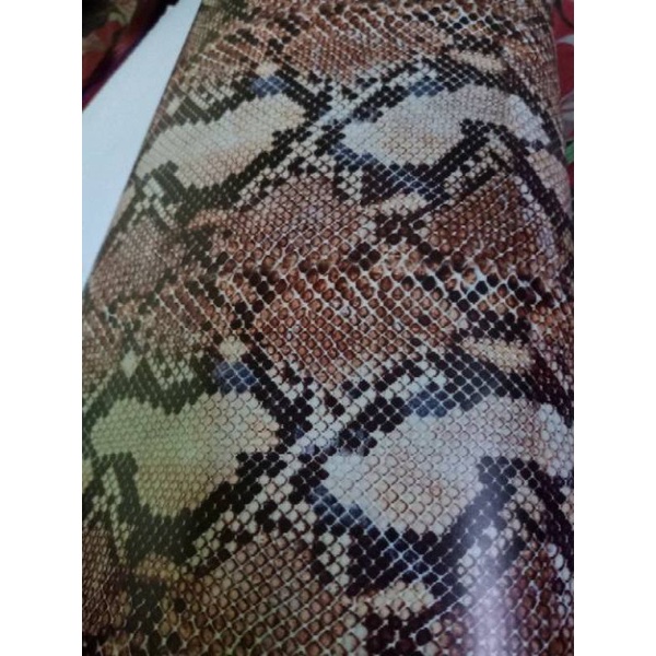 SKOTLET CAMO MOTIF HITAM ULAR SANCA