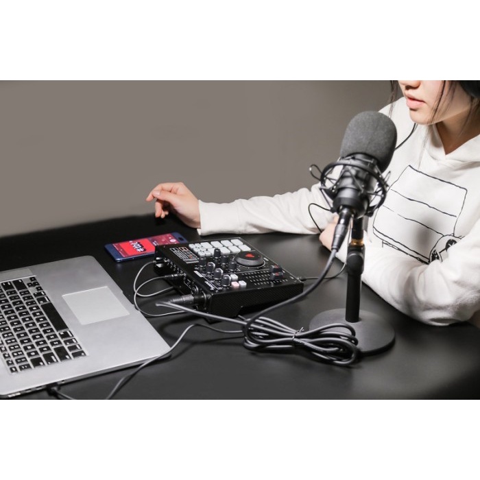 Maono Maonocaster AU-AM100-K1 Microphone Bundle Podcast Kit