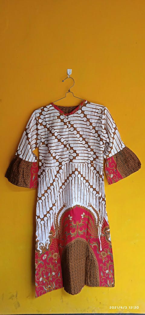 Batik Couple Keluarga Sania Ruffle Ori Ndoro Jowi Dnt Motif Garuda Merah