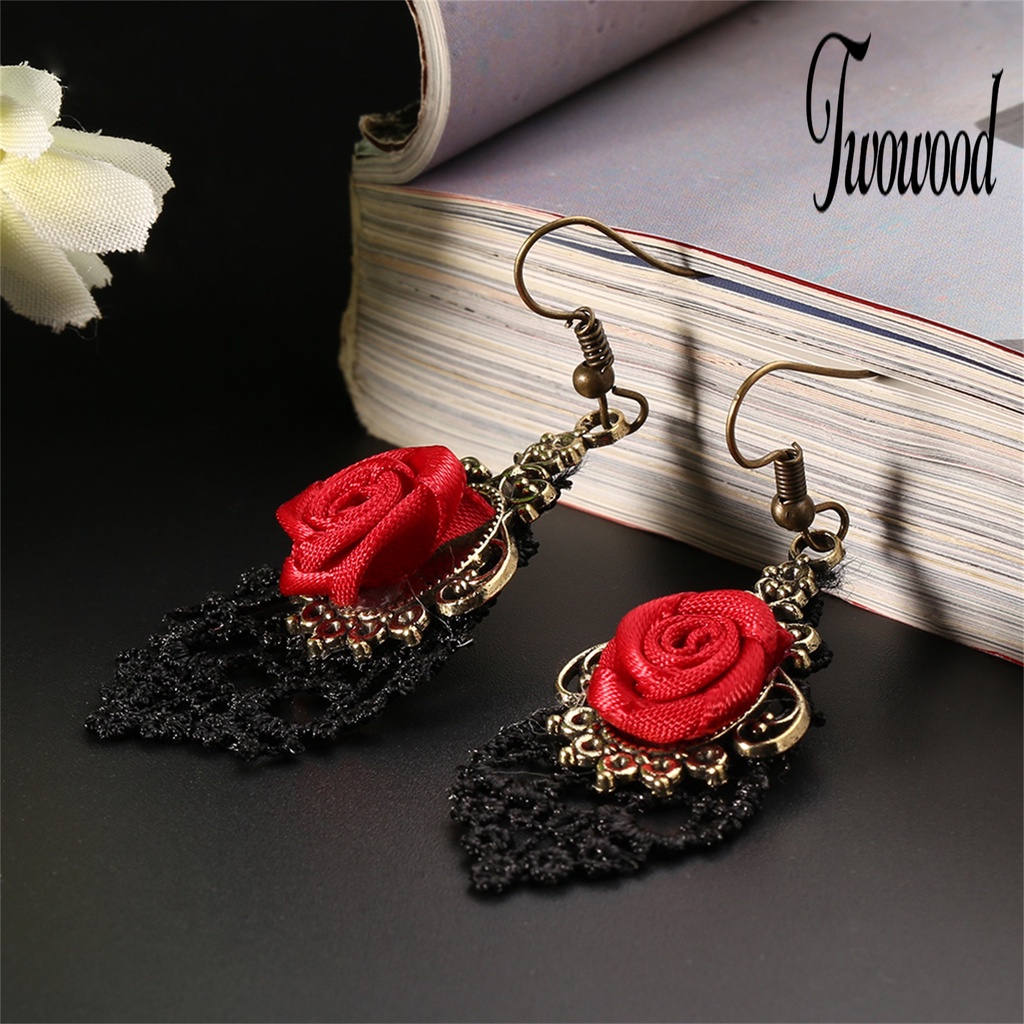 1 Pasang Anting Hook Desain Mawar Merah Model Hollow Untuk Wanita