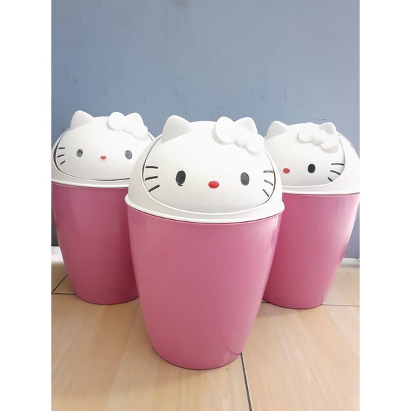 Tempat sampah hello kitty