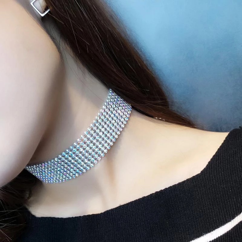 Kalung Choker Rantai Klavikula Hias Liontin Kristal Berlian Imitasi Untuk Wanita