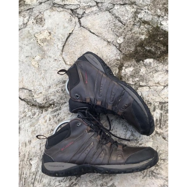 Sepatu Hiking/Gunung Columbia