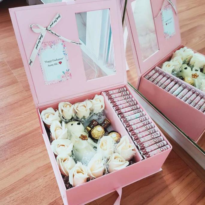 

EXCLUSIVE GIFT BOX / HADIAH MEWAH / ANNIVESARY / BIRTHDAY EGB-0820 DSG54546WE