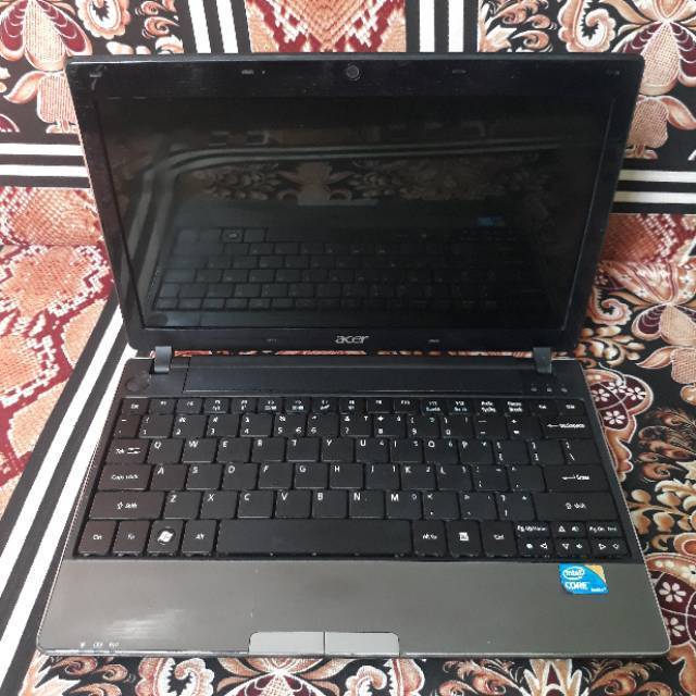 Laptop Notebook core i3 Acer 4gb 250gb camera baterai bagus mulus  murah warna hitam