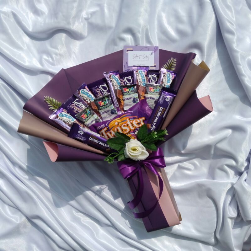 

Buket Snack untuk Wisuda/Birthday/Anniversary