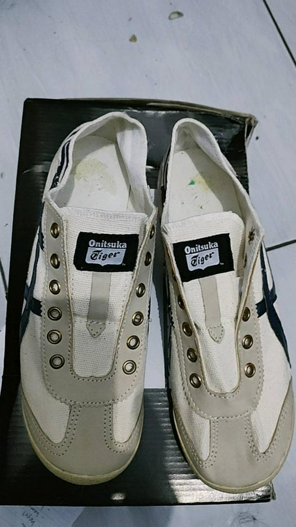 onitsuka tiger cleats