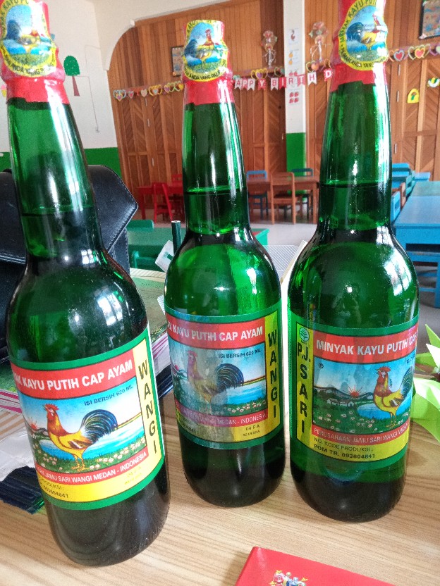 Minyak kayu putih cap ayam jago 620 ml botol bir Shopee