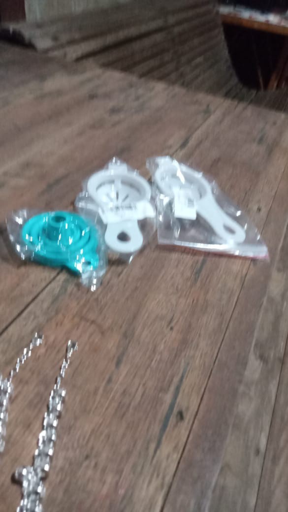 Peralatan Dapur: Holder Pemisah Saringan Putih Telur Bahan Plastik
