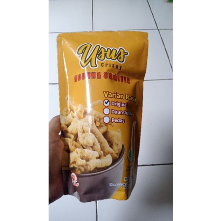 

kripik usus original dan pedas