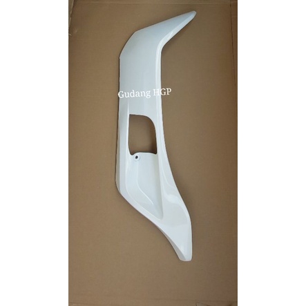 Cover L Side Pearl Whire Cover Body Kiri Bawah PCX 125/150 CBU 2009-2013 64432-KWN-900ZB Ori HGP