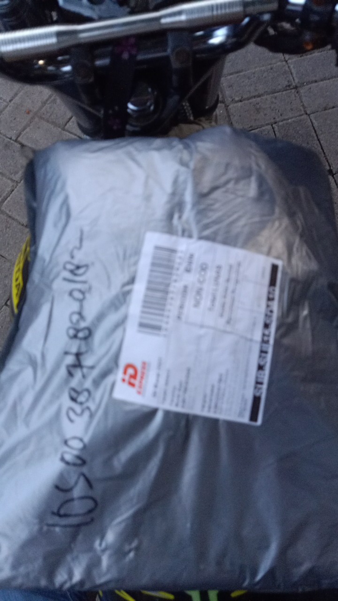 Maura Couple - Sania Ruffle Batik Couple Ori Ndoro Jowi Dnt Garansi