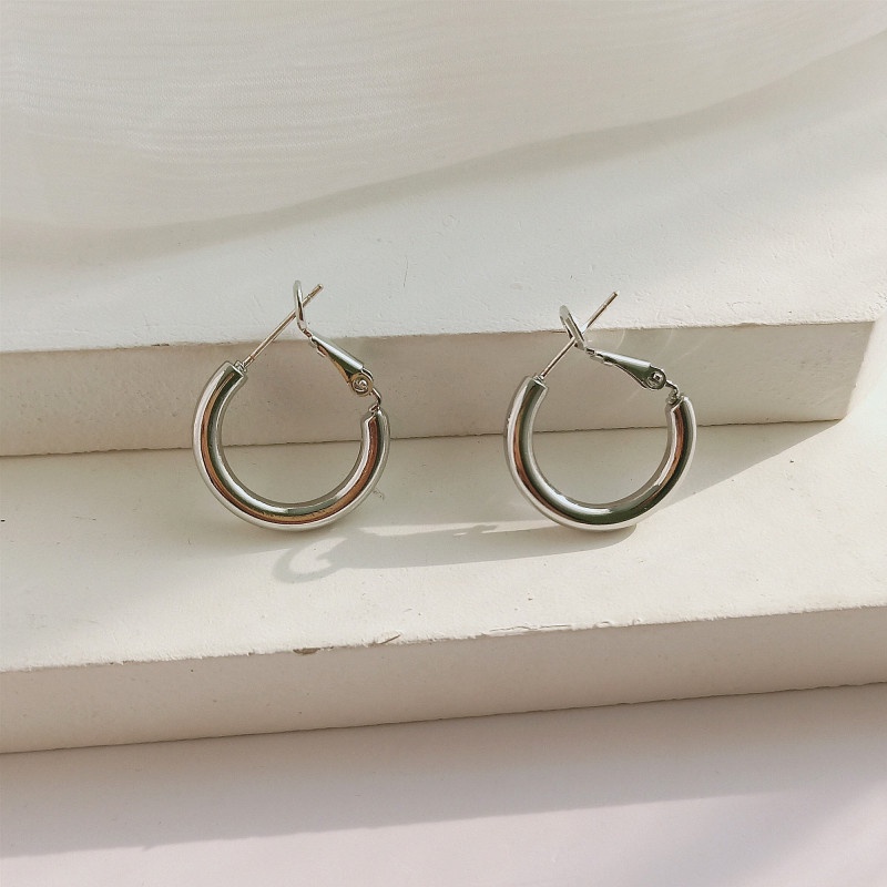 Silver/Gold Plated Round Popular Earrings Ear Hoop for Love (Takota 038)