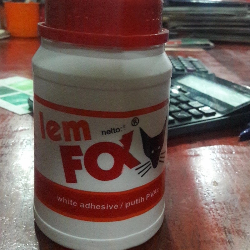

FOX LEM PUTIH UNTUK KERTAS