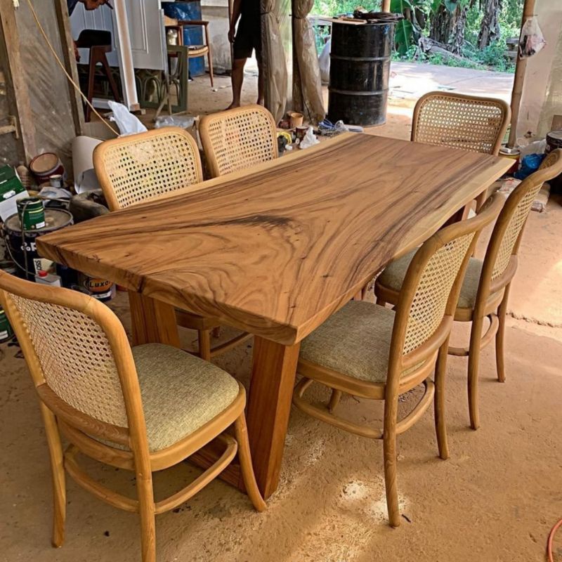 MEJA MAKAN KAYU UTUH KURSI ROTAN KAYU JATI | MEJA MAKAN KAYU MINIMALIS MODERN