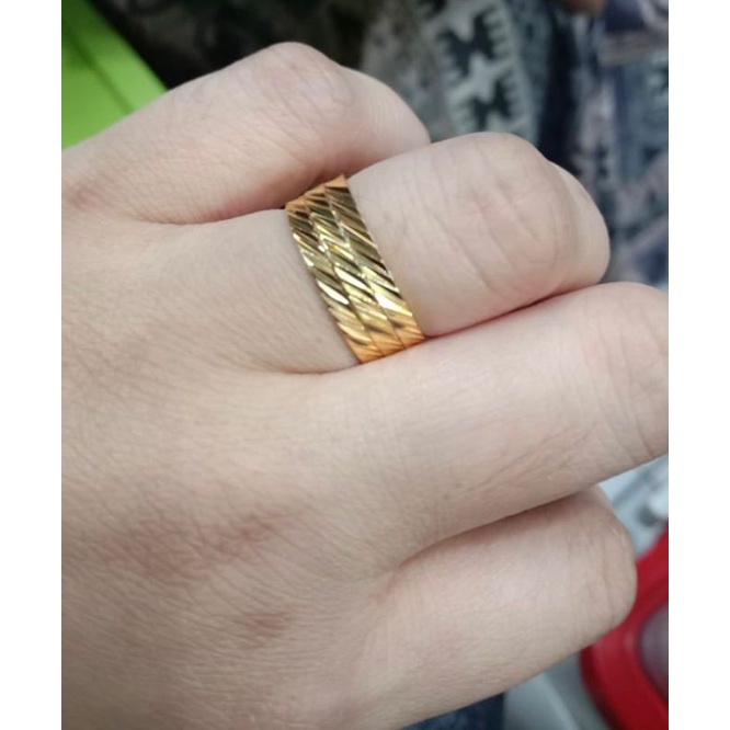 cincin dubai random