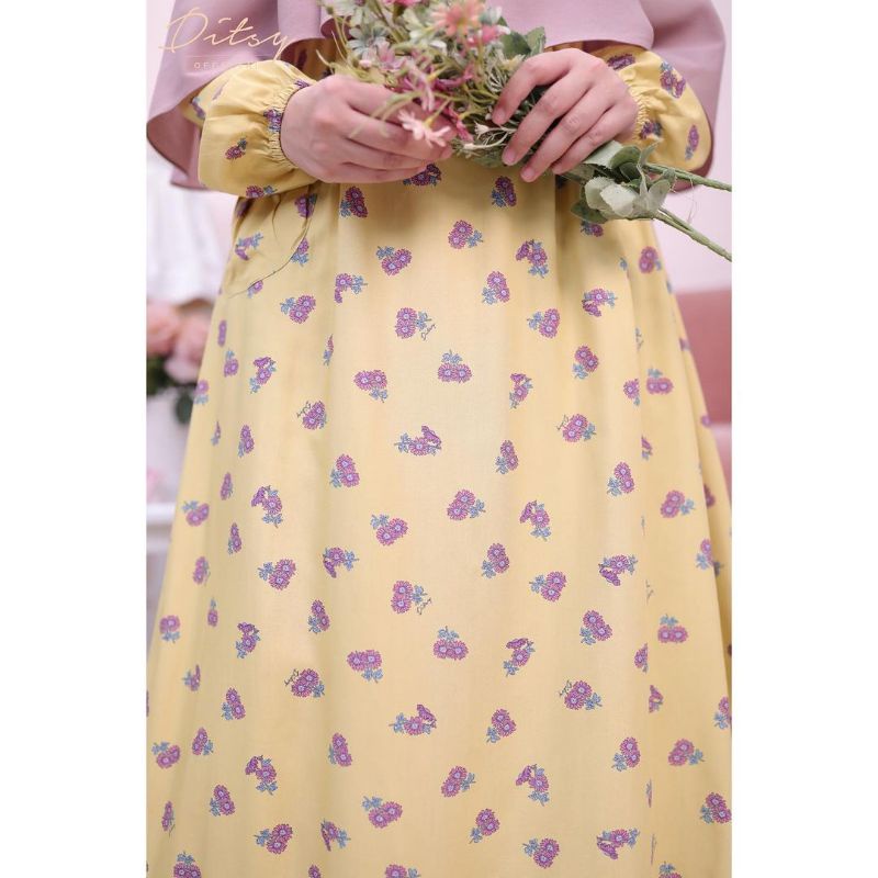 Ditsy September Daisy Butter L