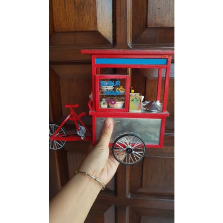 Miniatur Gerobak Bubur Ayam Cakwe