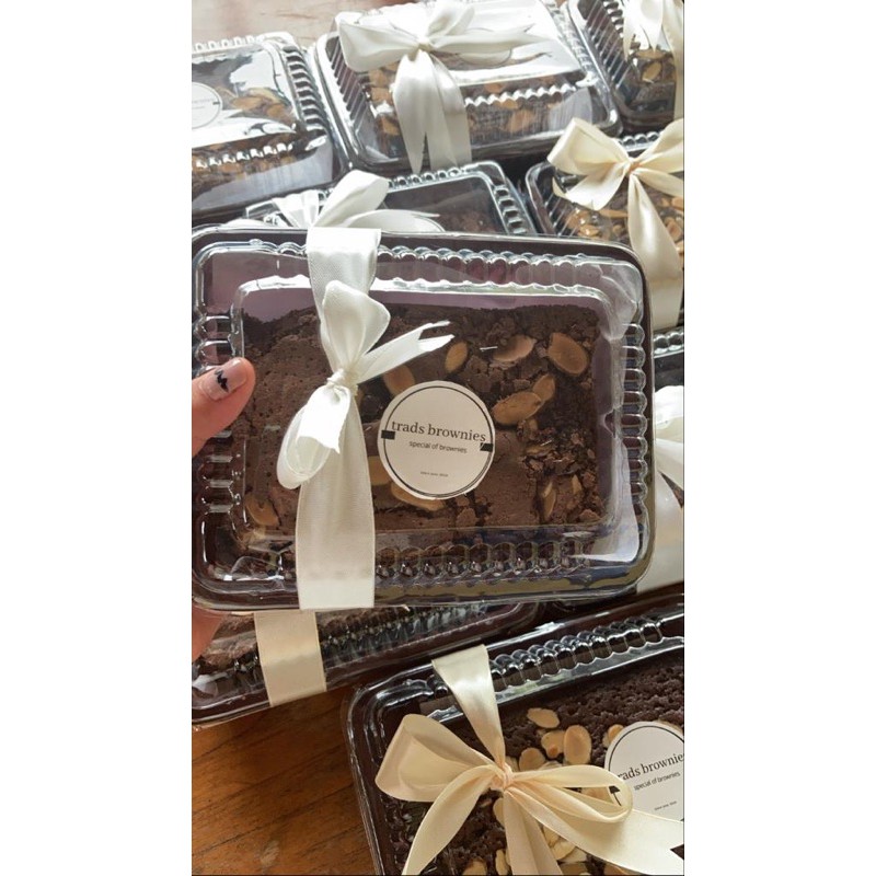 

Trads light brownies