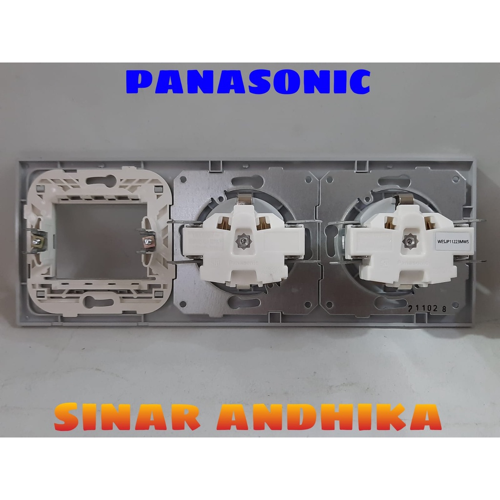 STOP KONTAK DOUBLE (CP) + FRAME SAKLAR SILVER STYLE E PANASONIC WESJP 11223MWS