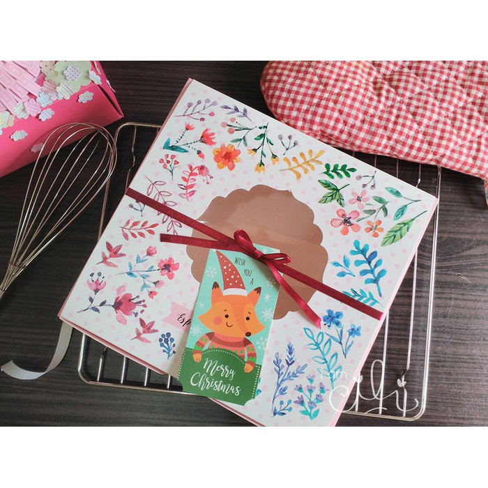 

dus / kotak / kue kado natal 22 x 22 x10 cm isi 10 pcs